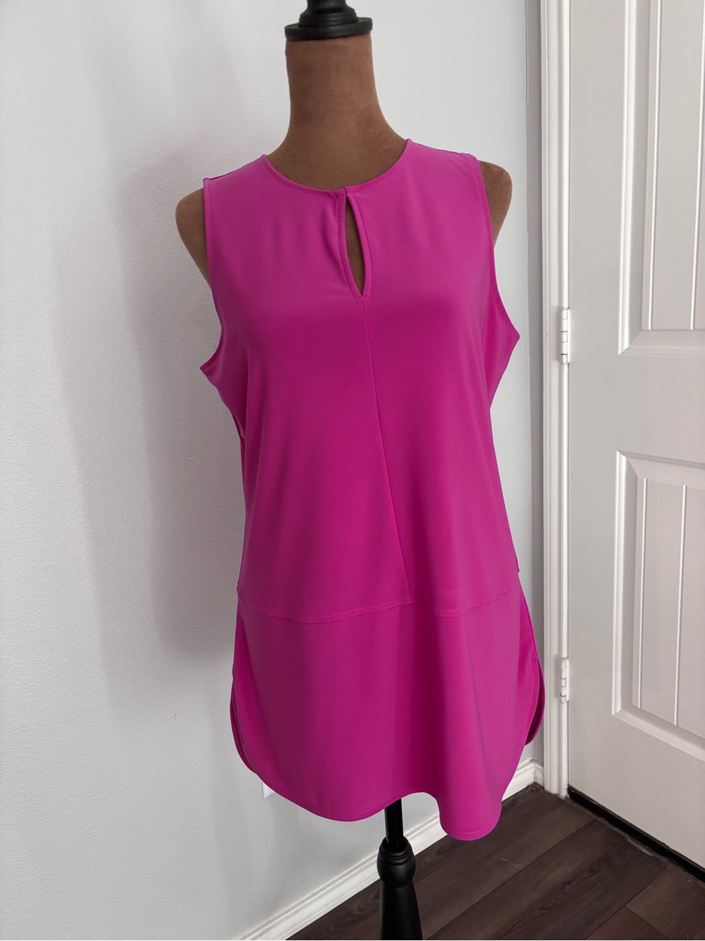 Ralph Lauren Fuchsia Sleeveless Keyhole Tunic